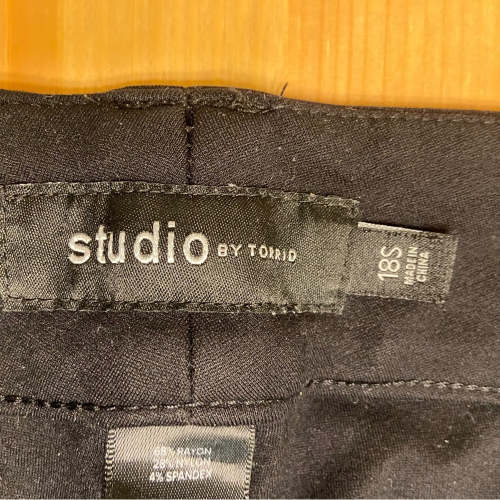 Torrid Trouser Bootcut Ponte Pant; 18W Short - Picture 5 of 6